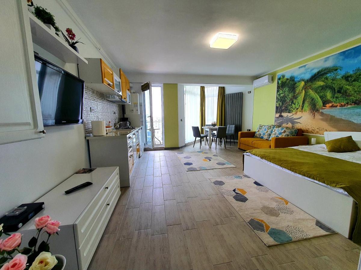 Alezzi Majestic Apartments 115 Năvodari Dış mekan fotoğraf