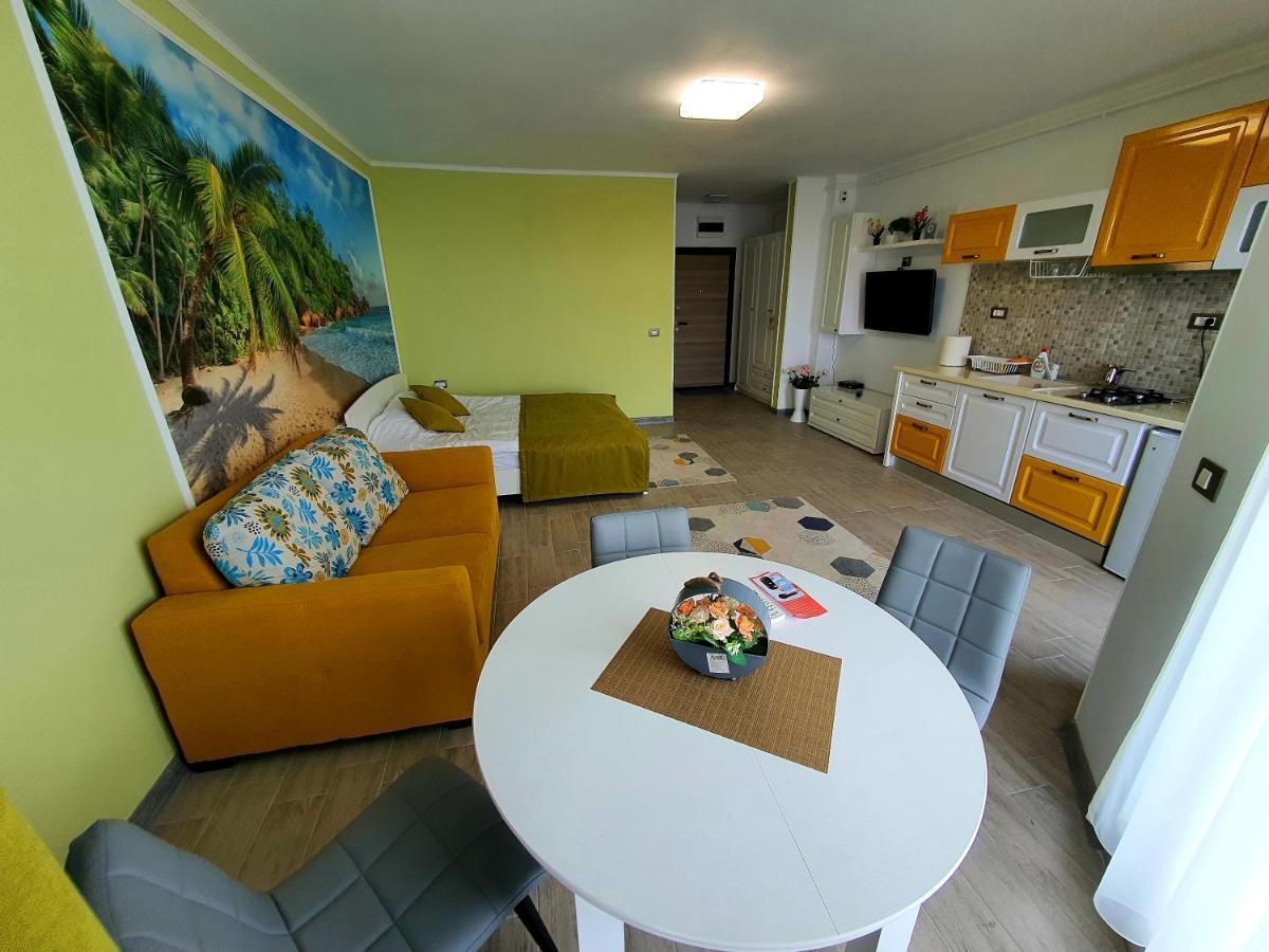 Alezzi Majestic Apartments 115 Năvodari Dış mekan fotoğraf
